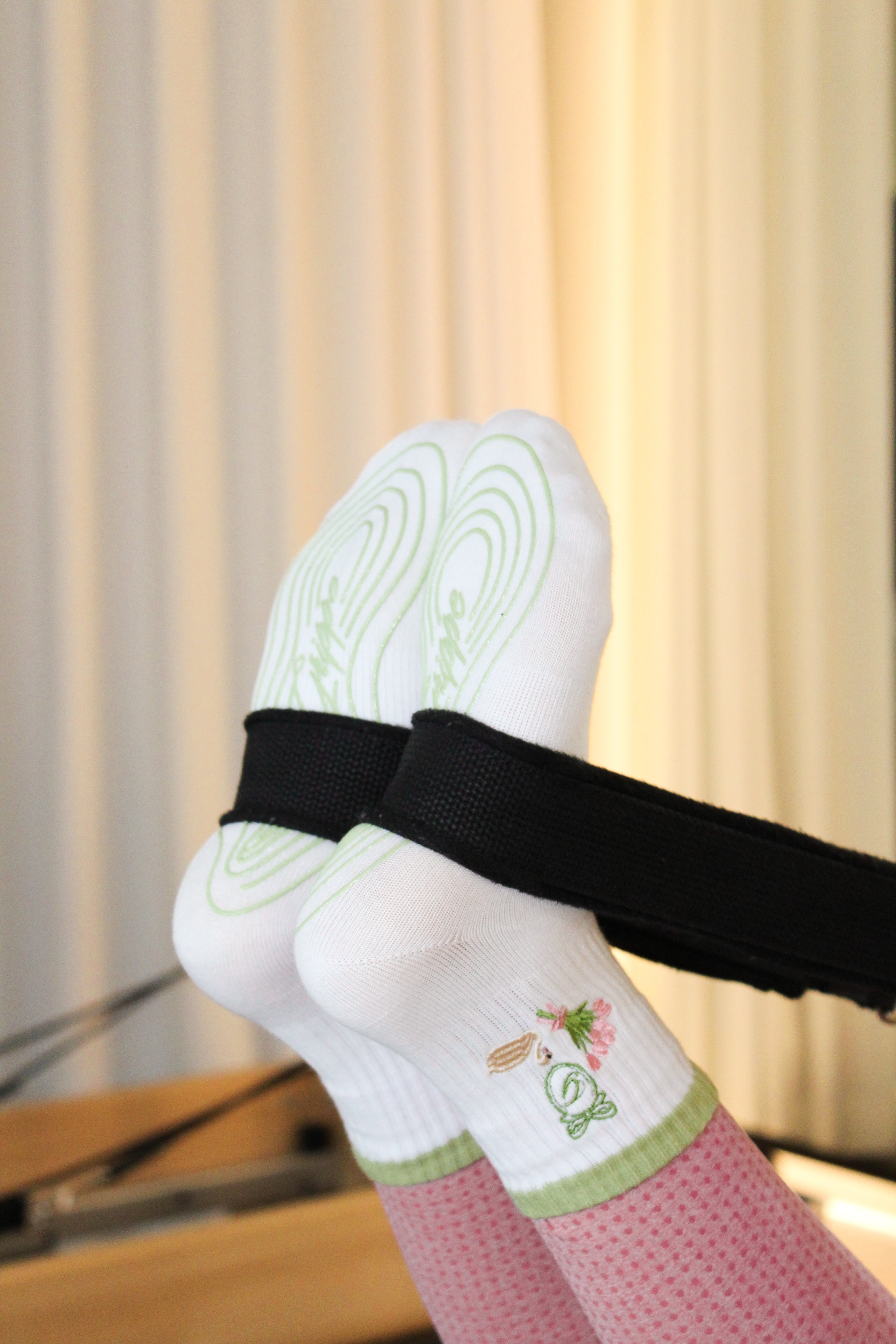 FROM THE GARDEN GRIP SOCK